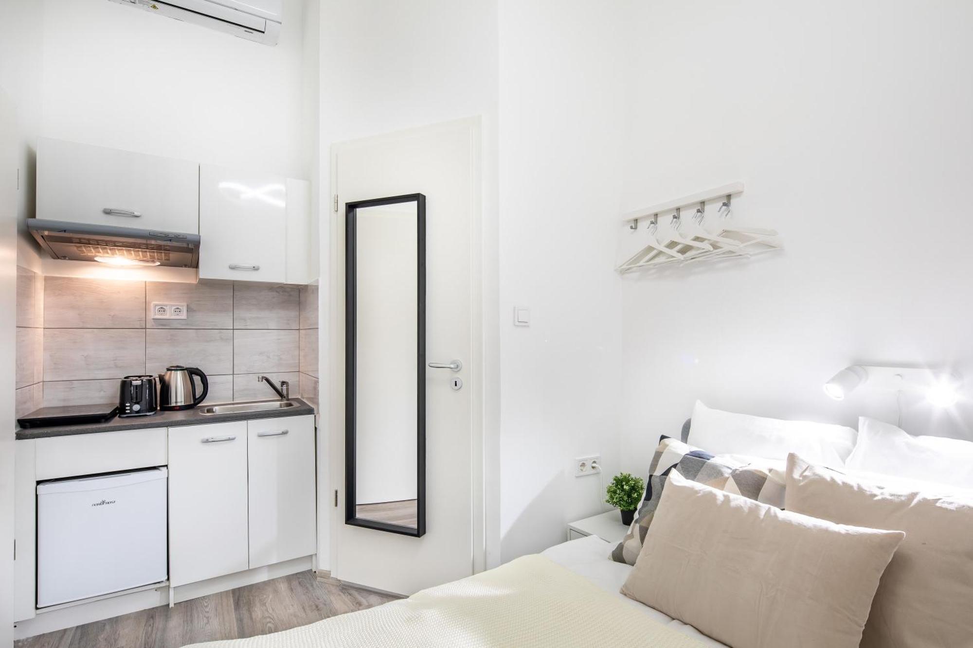 Very Central - Small Studio For Solo Traveller Budapest Exterior foto